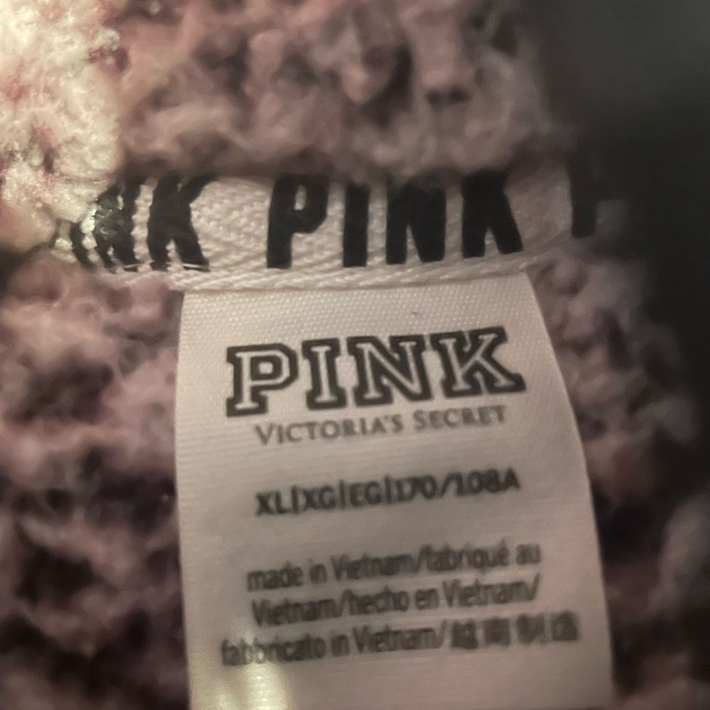 Victoria secrets pink Sherpa sweater